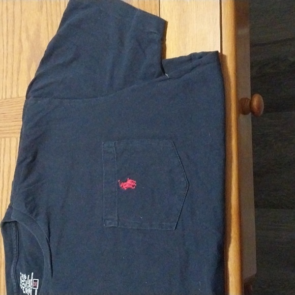 Shirt - Picture 2 of 3